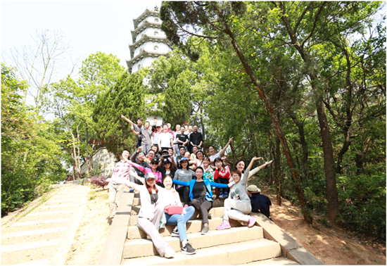 公司组织开展2018年职工春游暨趣味登山比赛活动
