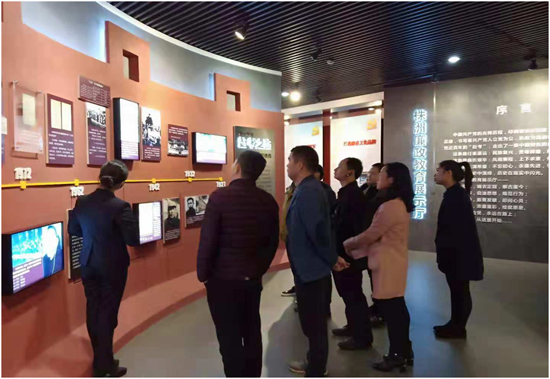 集团机关党总支第三支部：牢守纪律红线 打造廉洁堡垒