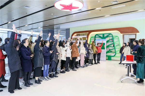 市国投集团开展“学好百年党史 展现巾帼英姿”主题活动庆祝“三八”国际妇女节