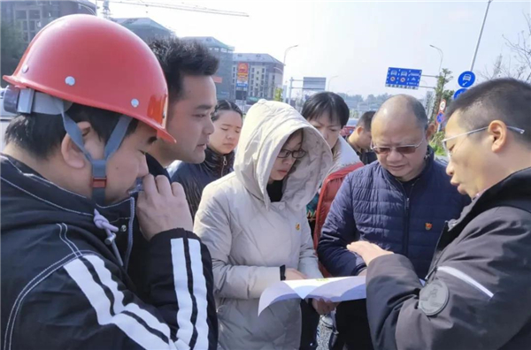 市国投集团党史学习教育走“新”又有“心”