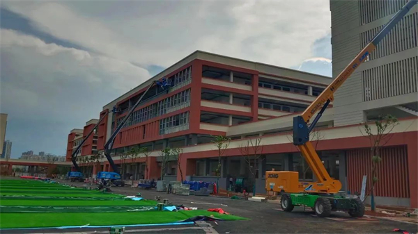 保开学、保交楼、保通路——株洲国投集团这些项目建设上演“夏忙图”