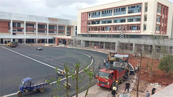 保开学、保交楼、保通路——株洲国投集团这些项目建设上演“夏忙图”