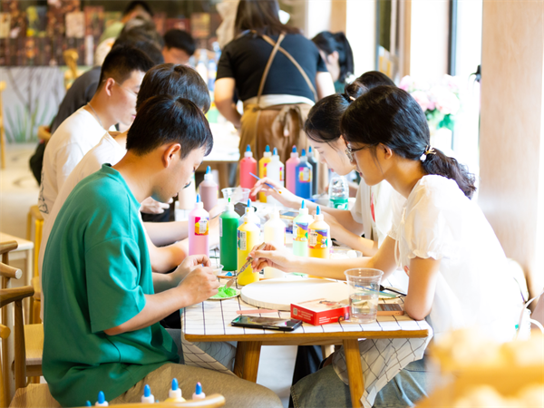 “青”心有你 幸福国投——株洲国投集团“青”心有你 幸福国投——株洲国投集团联合中车时代新材开展青年联谊活动联合中车时代新材开展青年联谊活动