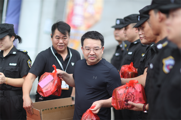 株洲国投集团工会开展“夏季送清凉”慰问活动